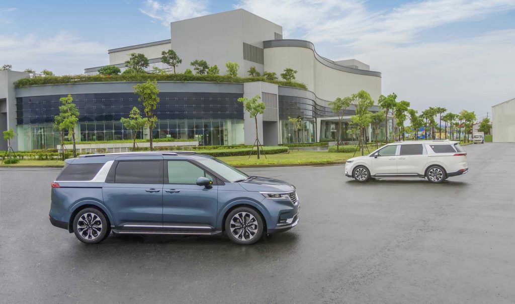 Thuê xe Sedona Hà Nội – Dịch vụ xe 7 chỗ cao cấp, giá tốt nhất